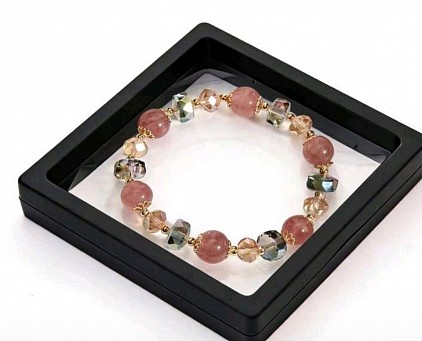 Exquisite bracelet